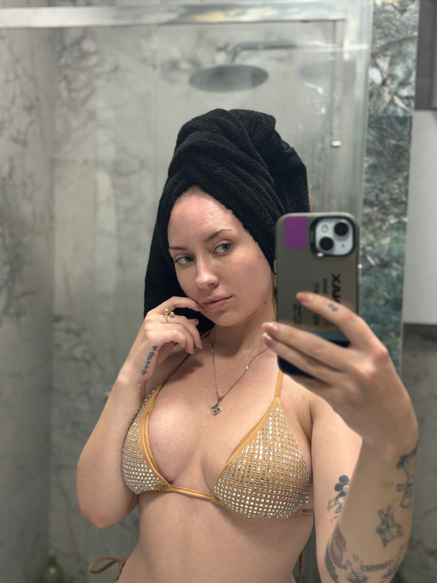 Nude girl KateV in Changwon