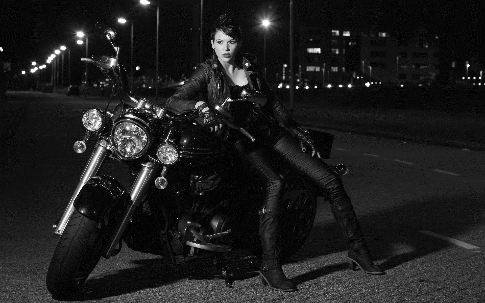 Photo Beautiful girls and motorcycles in Changwon