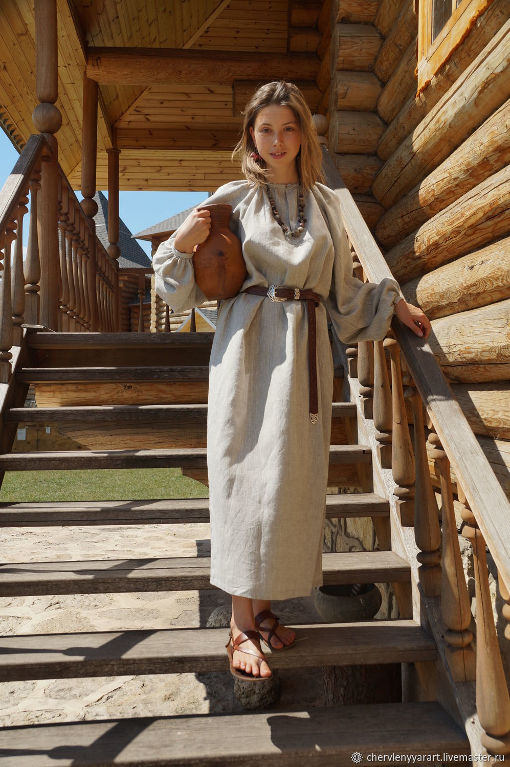 Girls in Slavic costumes in Changwon