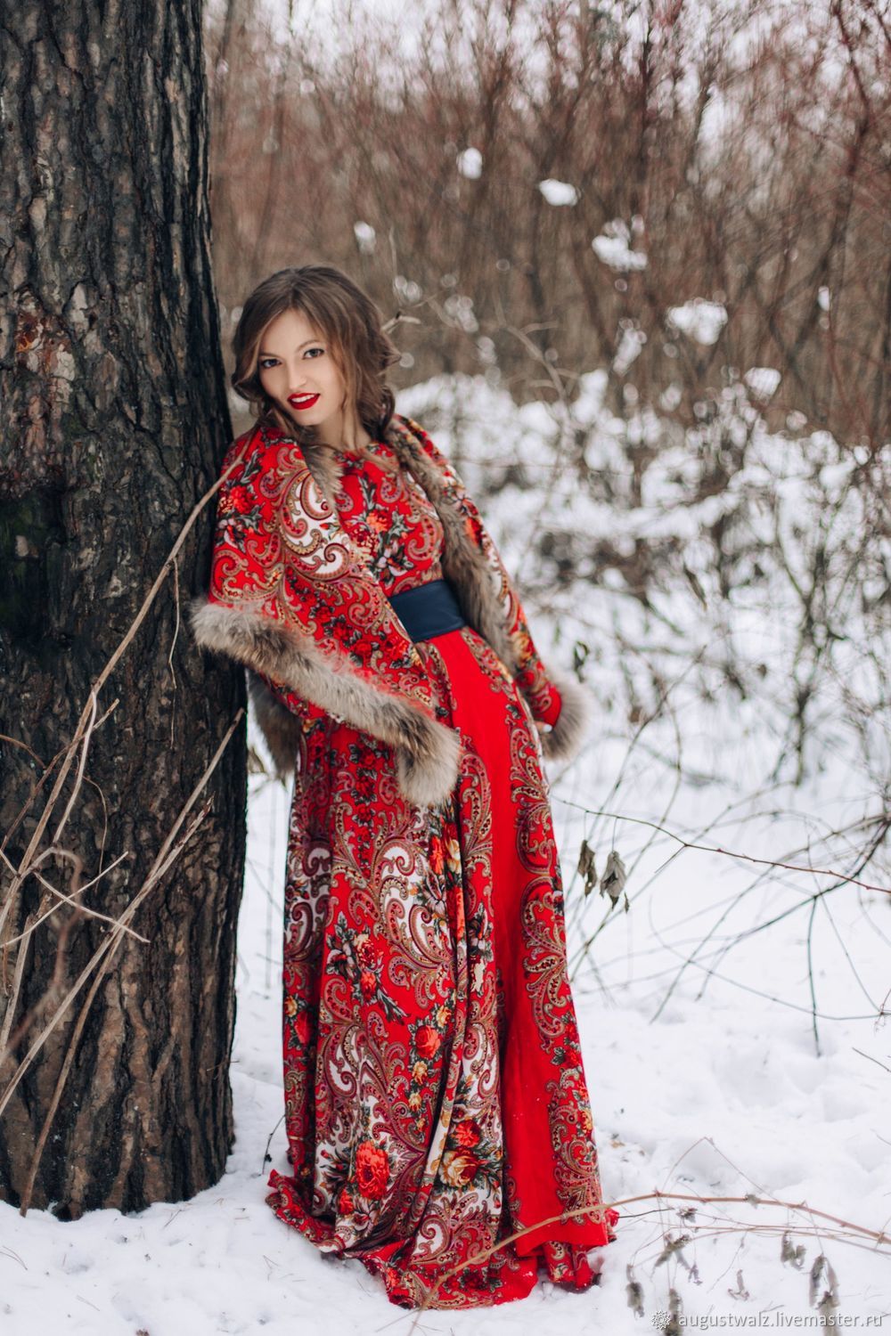 Photo Girls in Slavic costumes in Changwon