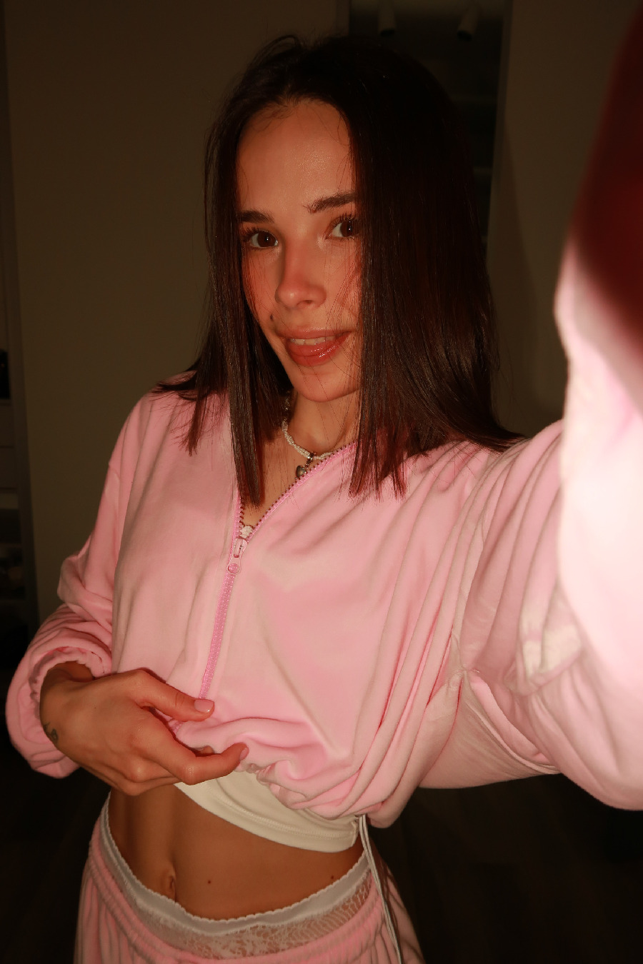 Tina brings the glow — live moments in Changwon